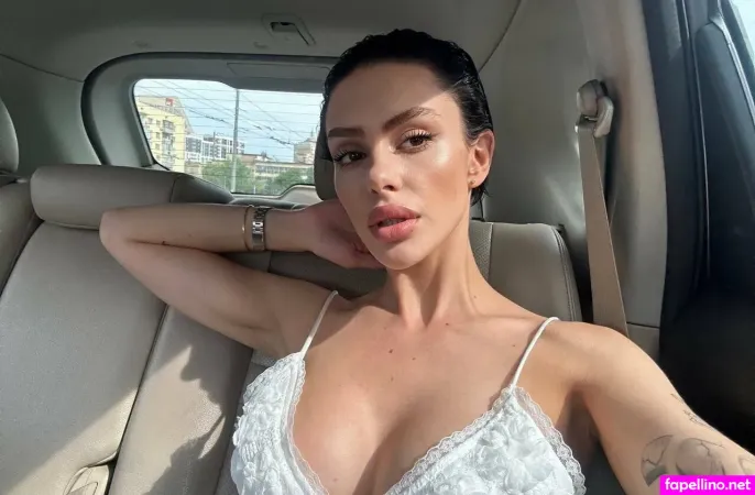 Alinamorettixxx OnlyFans Thumbnail #M0JsDowFcD