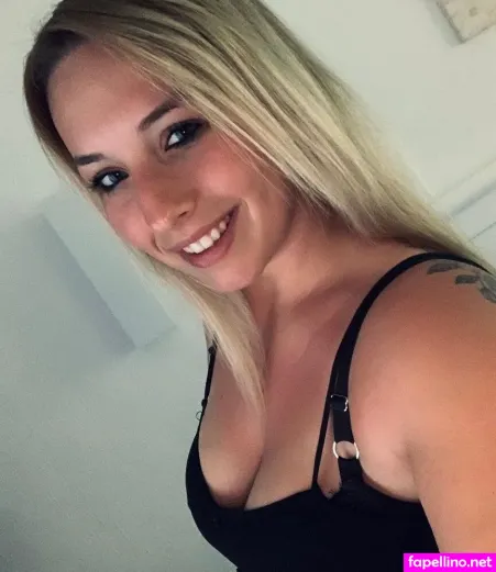 Alinas Landleben OnlyFans Thumbnail #AhQMfZhdGZ