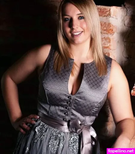 Alinas Landleben OnlyFans Thumbnail #ae3xXF7KJU