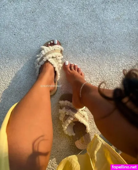 Alinaslittlesecret OnlyFans Thumbnail #BuZ5UZNyP5