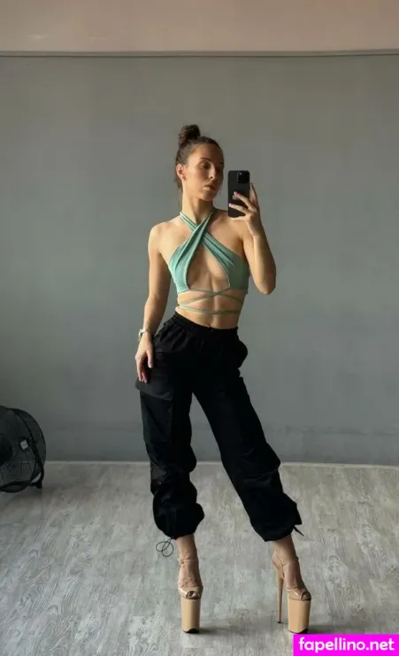 Alinasollo OnlyFans Thumbnail #OaMAH5EoRm