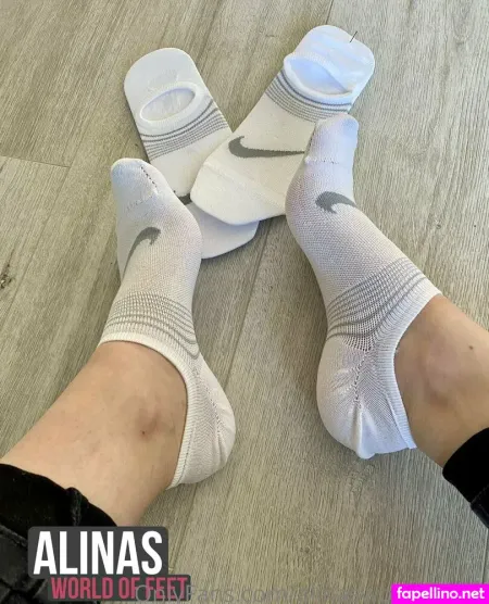 Alinasworldoffeet OnlyFans Thumbnail #xva9tNhVi7