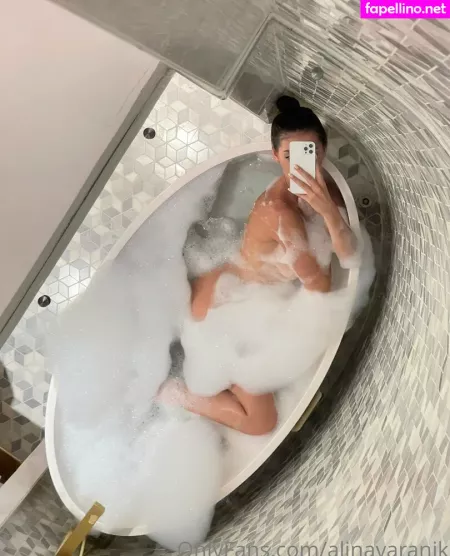 Alinavaranik 1 OnlyFans Thumbnail #pDJN34X3fk