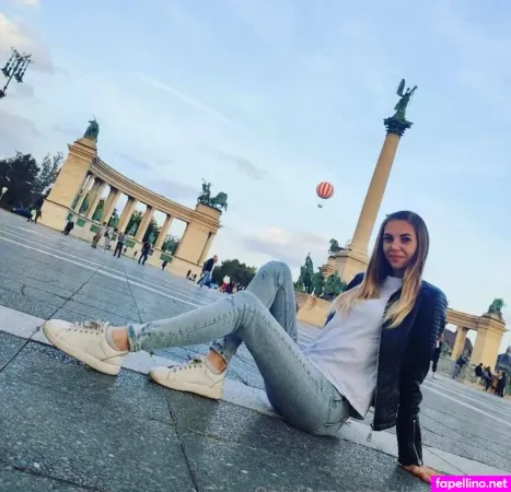 Alinazineeva OnlyFans Thumbnail #M04aeON57u