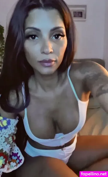 Aline Carvalho OnlyFans Thumbnail #R8rgrxuSKc