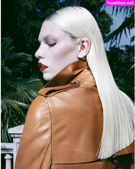 Aline Cleusa Weber OnlyFans Thumbnail #mcwp5Nzi0e