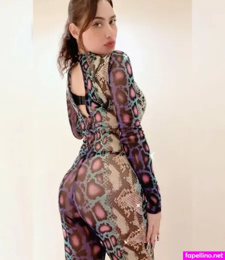 Aline Coria OnlyFans Thumbnail #XpliBMrA17