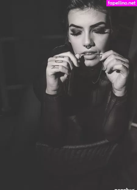 Aline Cristina OnlyFans Thumbnail #ItWTy7iJ1f