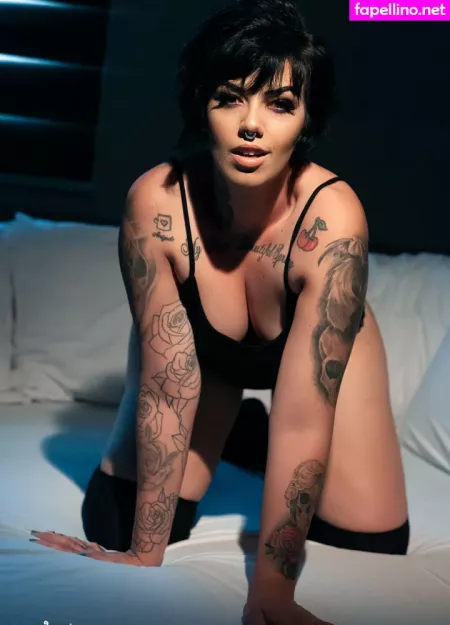 Aline Cristina OnlyFans Thumbnail #YxRo8hpXmo