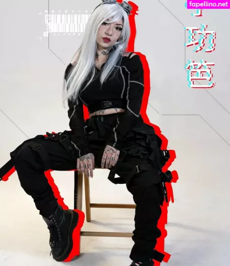 Aline Fox OnlyFans Thumbnail #FLwsAxtnFC