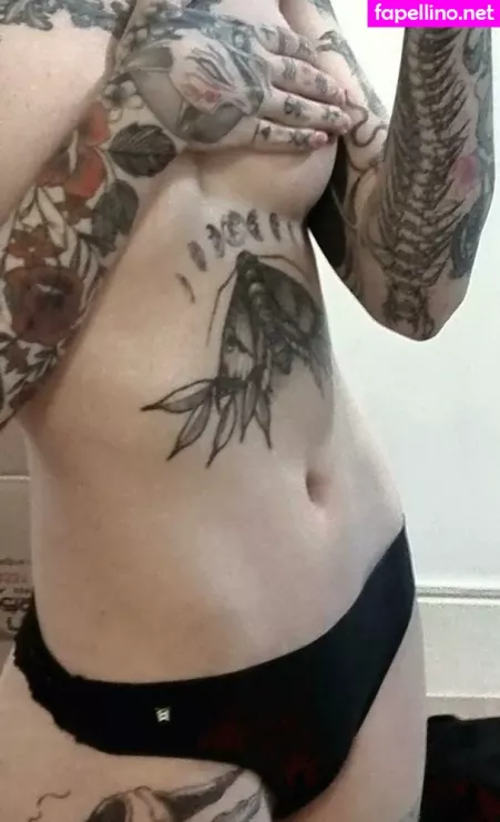 Aline Fox OnlyFans Thumbnail #MGWPoDchzC