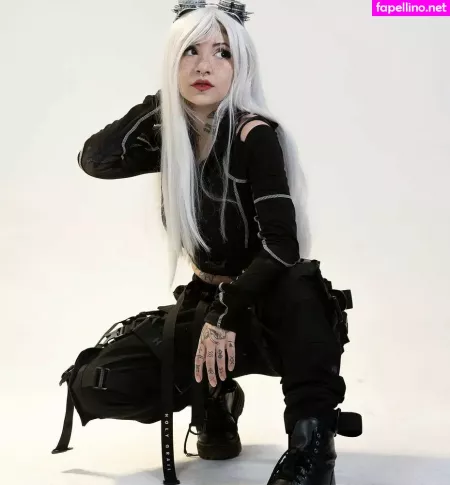 Aline Fox OnlyFans Thumbnail #cjJkZCMty6