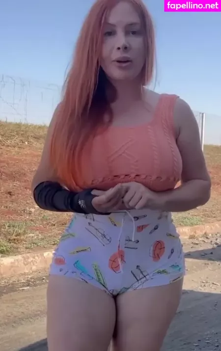 Aline Fuchter Ouriques OnlyFans Thumbnail #71xEMhBnn7