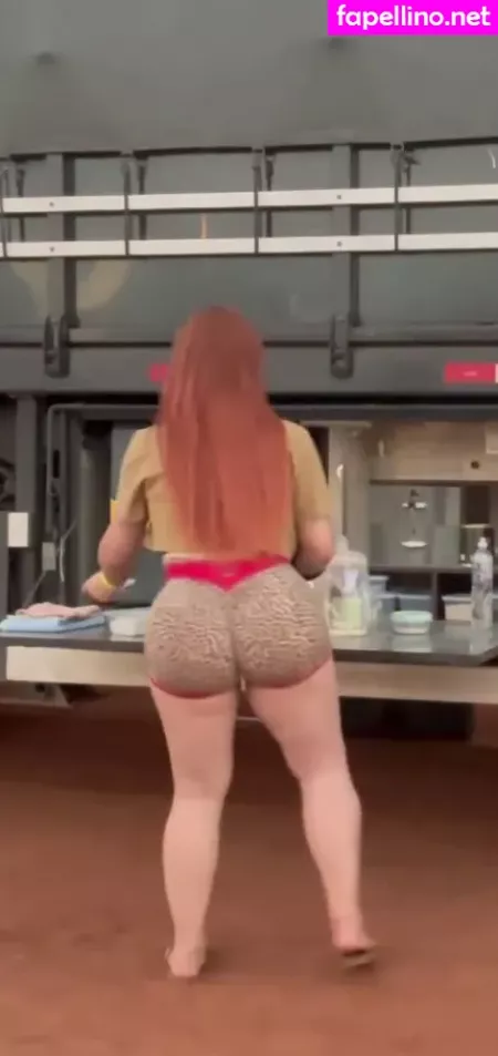 Aline Fuchter Ouriques OnlyFans Thumbnail #AEw3gKYljo