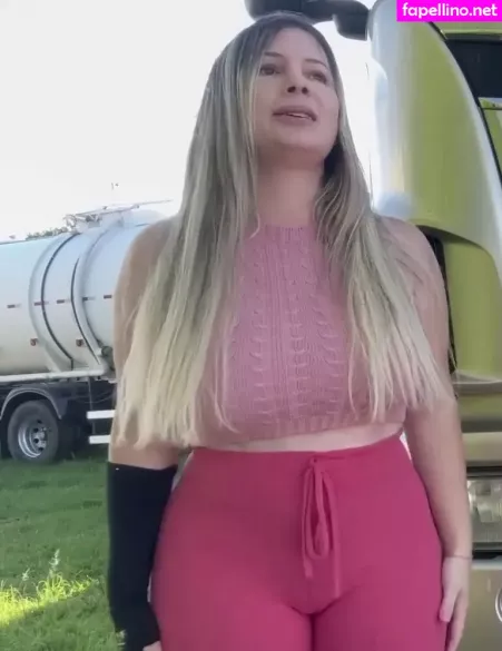 Aline Fuchter Ouriques OnlyFans Thumbnail #CE7F7WwW5Y