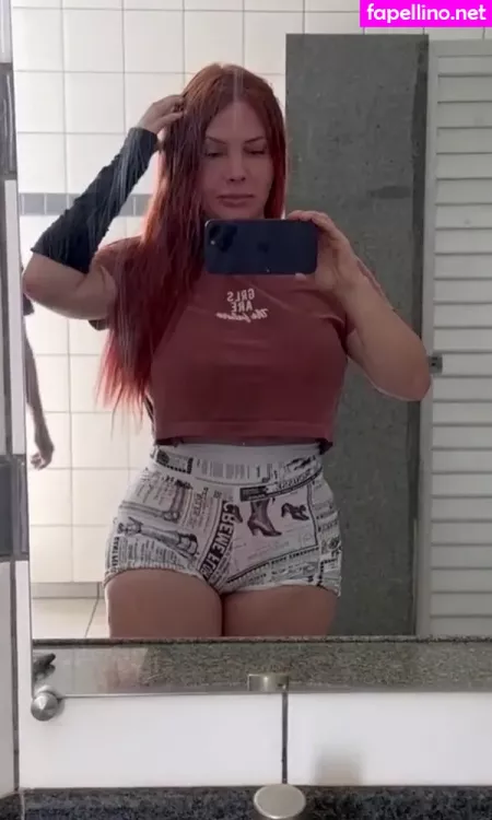 Aline Fuchter Ouriques OnlyFans Thumbnail #HVYDHcJuNT