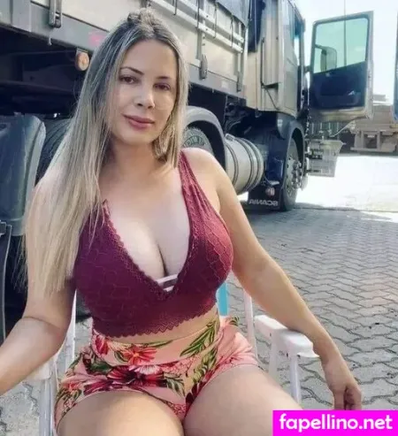 Aline Fuchter Ouriques OnlyFans Thumbnail #SsHCdiJGWS