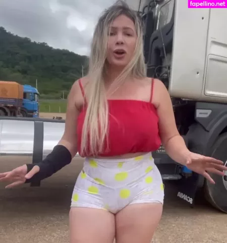 Aline Fuchter Ouriques OnlyFans Thumbnail #cew4HxuoZc