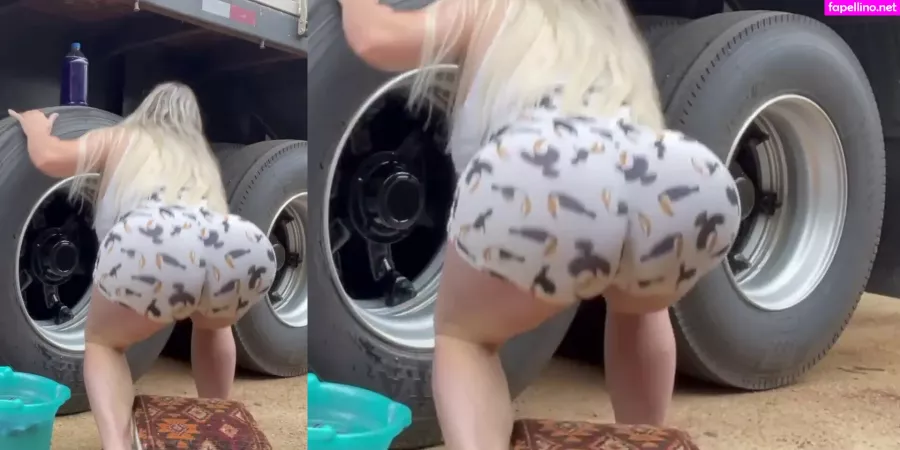 Aline Fuchter Ouriques OnlyFans Thumbnail #lask8mhPs8