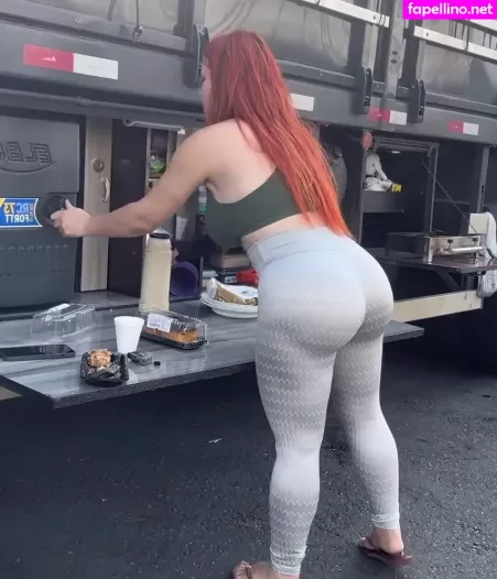 Aline Fuchter Ouriques OnlyFans Thumbnail #st7wHr0YrI