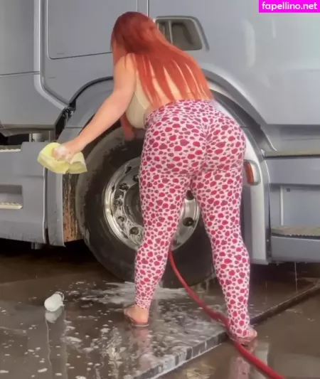 Aline Fuchter Ouriques OnlyFans Thumbnail #uqKBuHBSVL