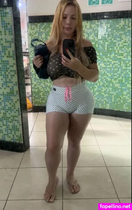 Aline Futcher Ouriques OnlyFans Thumbnail #AcU4FAb7Fm