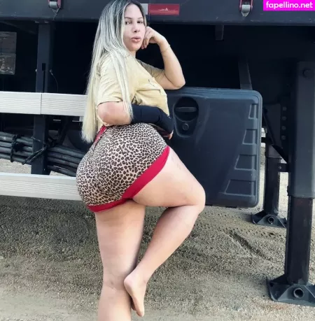 Aline Futcher Ouriques OnlyFans Thumbnail #HDJ1azUVDG