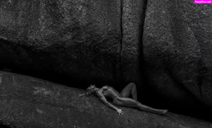 Aline Hirth OnlyFans Thumbnail #2awnQhtEWB