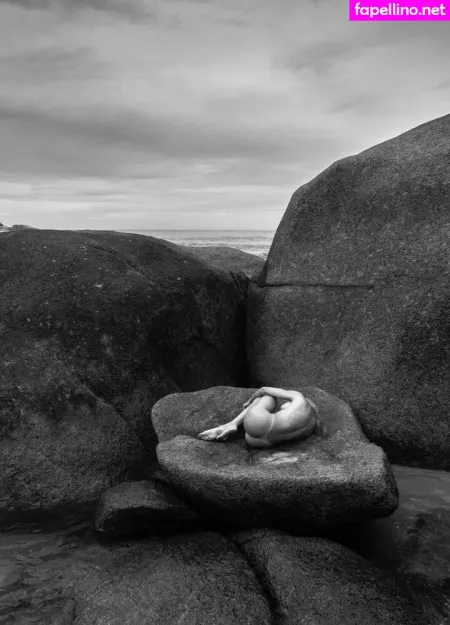 Aline Hirth OnlyFans Thumbnail #AMo7hFTsJv