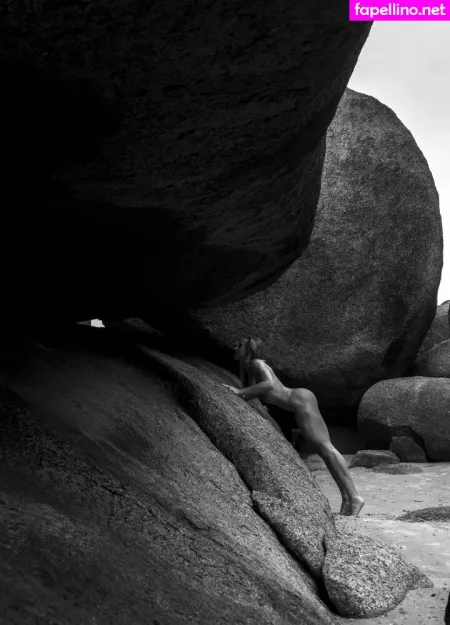 Aline Hirth OnlyFans Thumbnail #DrjeQFm3Gc