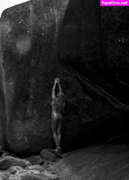 Aline Hirth OnlyFans Thumbnail #bPbGvAZqgS