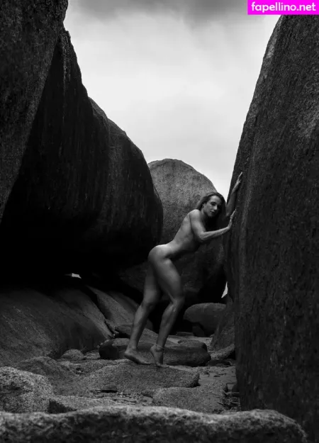 Aline Hirth OnlyFans Thumbnail #bcrI6GbW1W