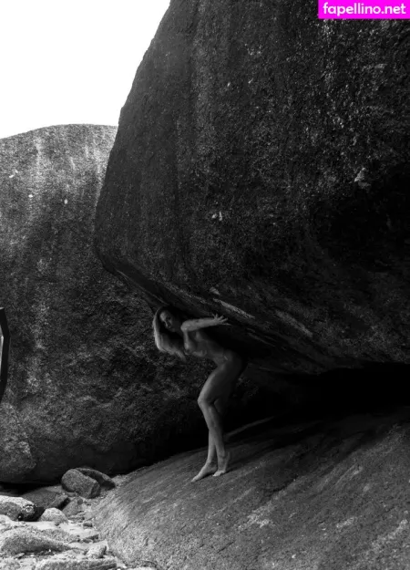 Aline Hirth OnlyFans Thumbnail #sUel1oMMvs