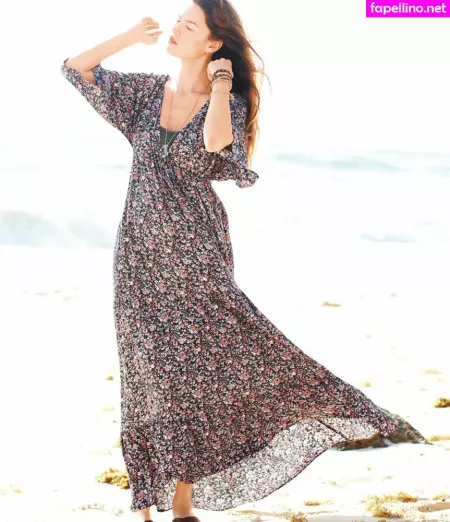 Aline Nakashima OnlyFans Thumbnail #9qdSKUEKpy