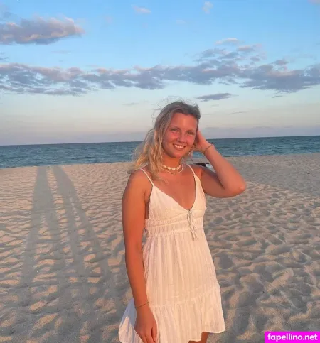 Aline Nolte OnlyFans Thumbnail #mhZPL4wudY