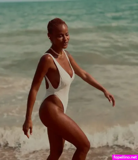 Aline Wirley OnlyFans Thumbnail #VzvKhlnFmr