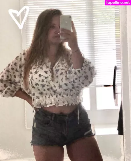 Aline Zwahlen OnlyFans Thumbnail #UBJO2TgfV8