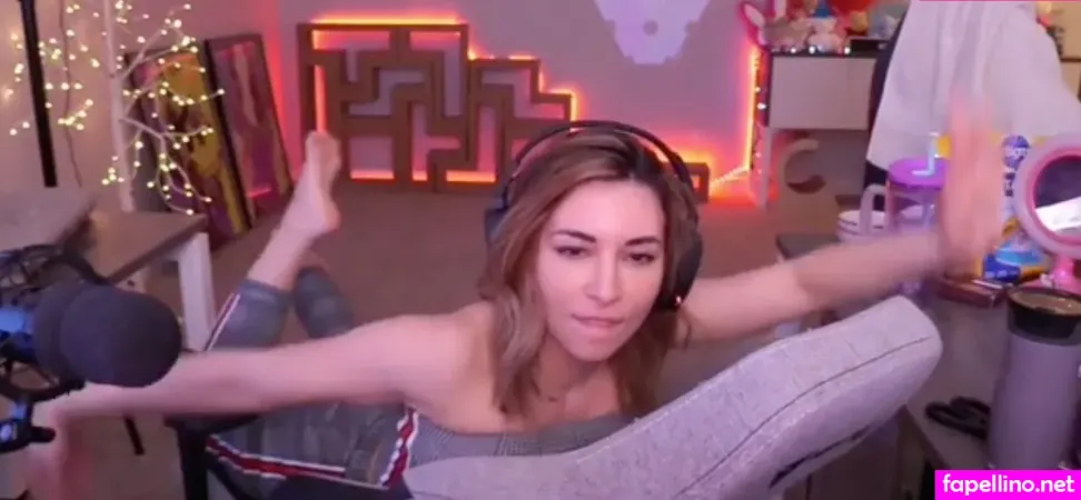 Alinity Divine OnlyFans Thumbnail #mkerC4pqDM