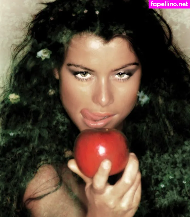 alinnemoraes Nude Leaked OnlyFans Photo #2CBeeh5WZx