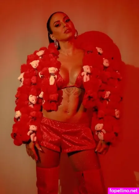 Alinne Rosa OnlyFans Thumbnail #ll7R07w2Uw