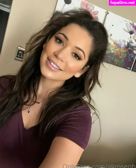 Alirosepb OnlyFans Thumbnail #TqPgoK2yjX