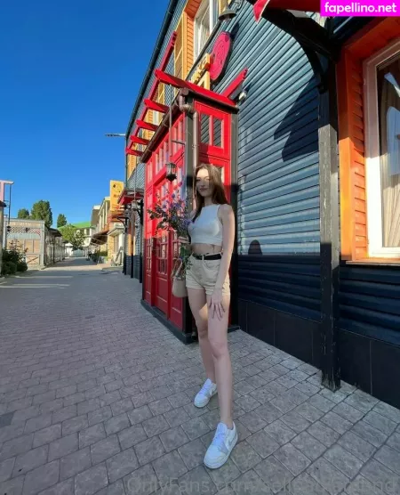 Alisa Blanche OnlyFans Thumbnail #YEUJ2vOzyb