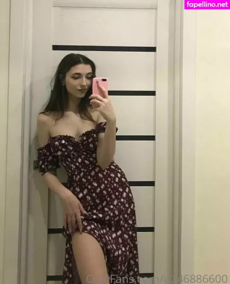 Alisa Blanche OnlyFans Thumbnail #aoR9WBXH5E