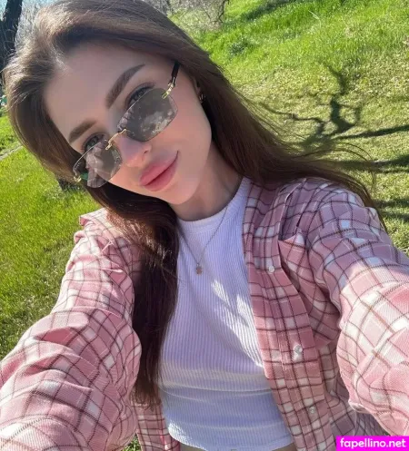 Alisa Chardane OnlyFans Thumbnail #iuppLydsyc