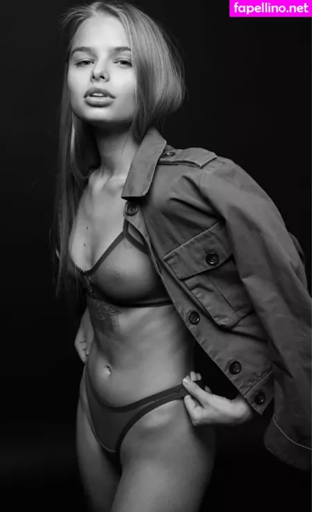 Alisa Kislyakova OnlyFans Thumbnail #5OUBQpMPX1