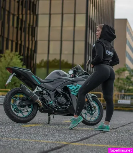 Alisa Mach OnlyFans Thumbnail #hF4zx0dHVj