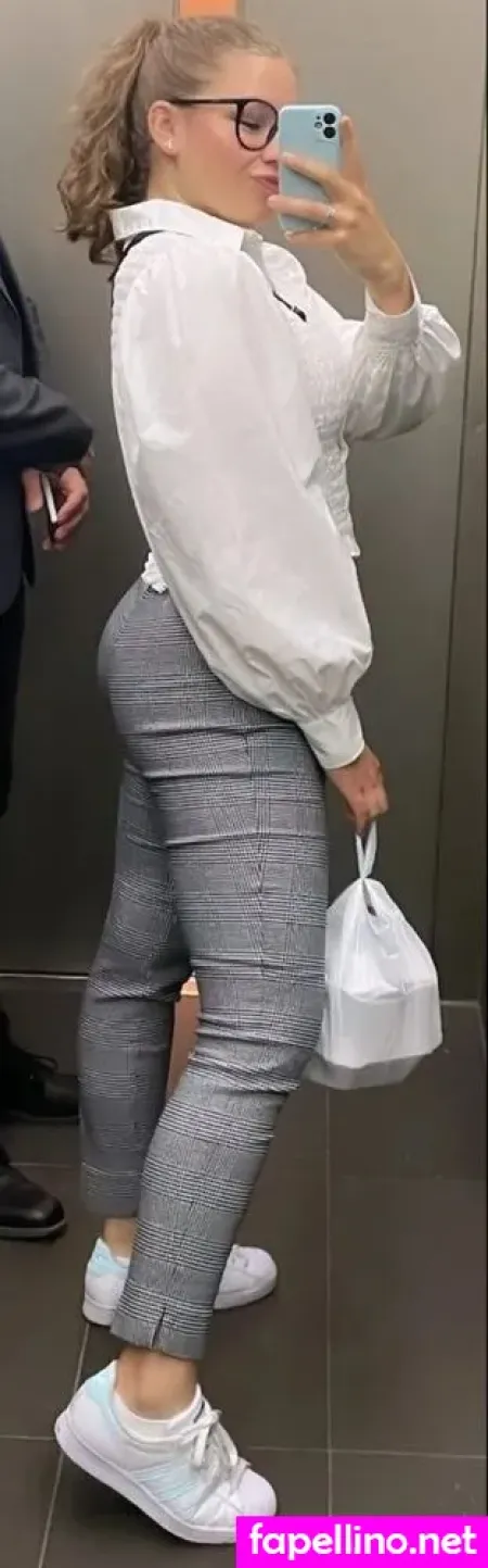 Alisa Mach OnlyFans Thumbnail #xqgjwkFD0N