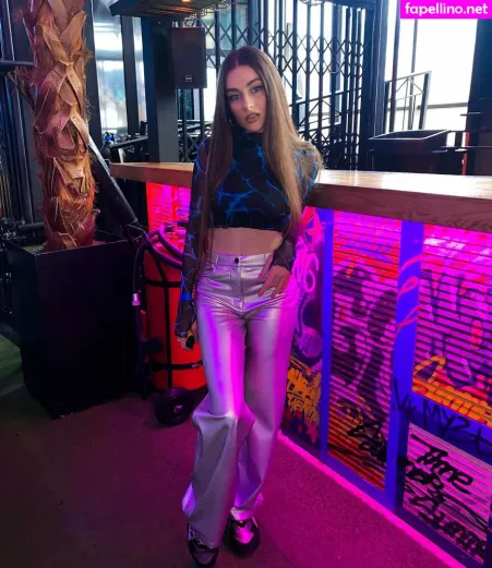 Alisa Rojas OnlyFans Thumbnail #5gCLx95LvG