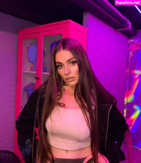 Alisa Rojas OnlyFans Thumbnail #ZwsVD6Am2M