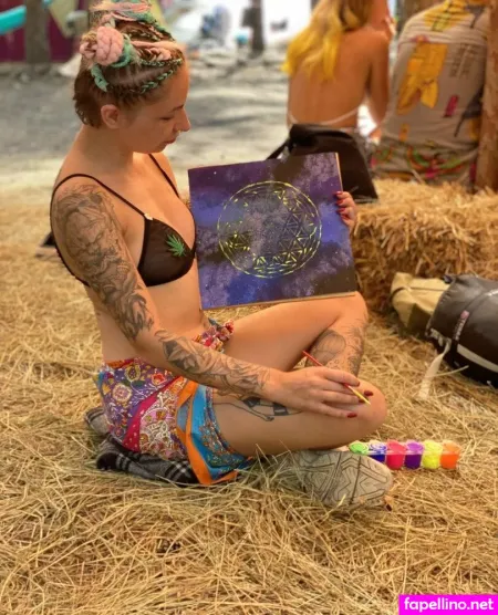 Alisa Sativa OnlyFans Thumbnail #GiCVcZqjG9